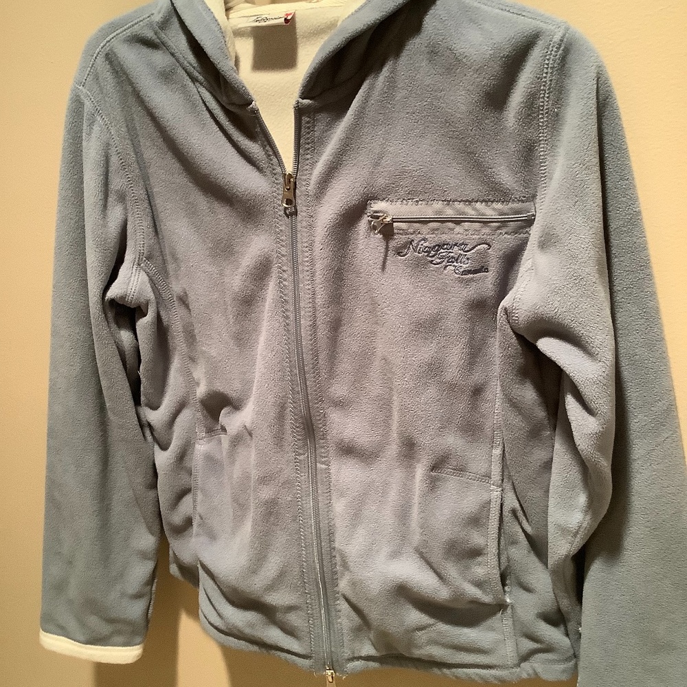 Ladies lightweight blue/gray fleece jacket